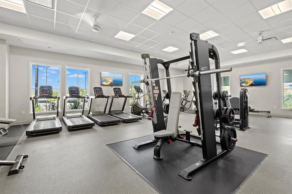 合同活跃: $449,000 (4 贝兹, 4 浴室, 2920 平方英尺)