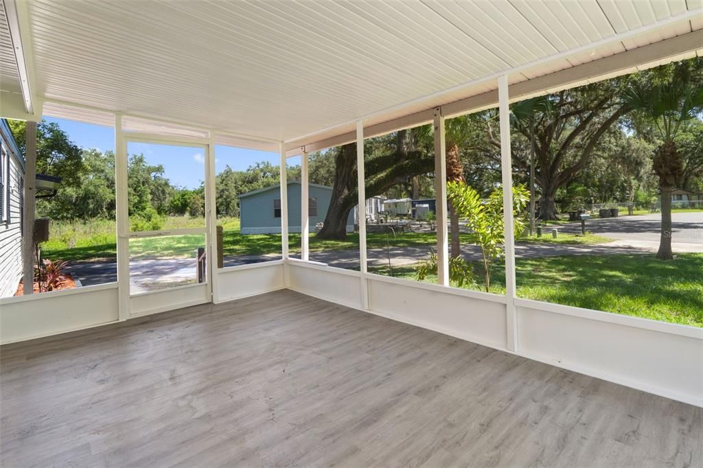 Activo con contrato: $274,900 (3 camas, 2 baños, 1512 Pies cuadrados)