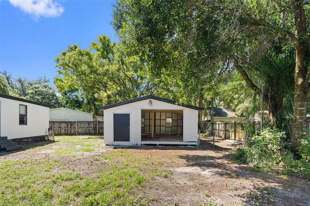 Activo con contrato: $274,900 (3 camas, 2 baños, 1512 Pies cuadrados)