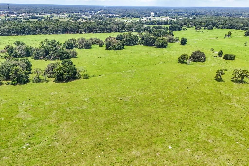 En Venta: $8,999,000 (95.45 acres)