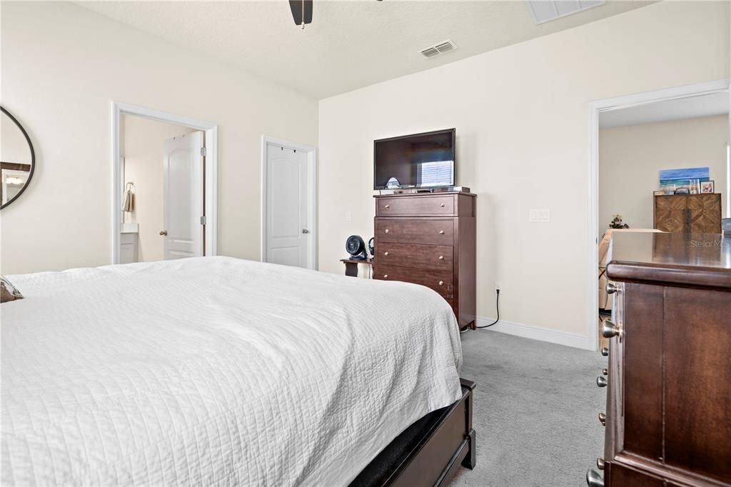 На продажу: $324,900 (3 спален, 2 ванн, 1509 Квадратных фут)