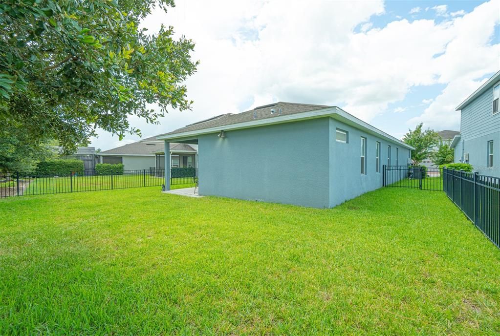 На продажу: $324,900 (3 спален, 2 ванн, 1509 Квадратных фут)