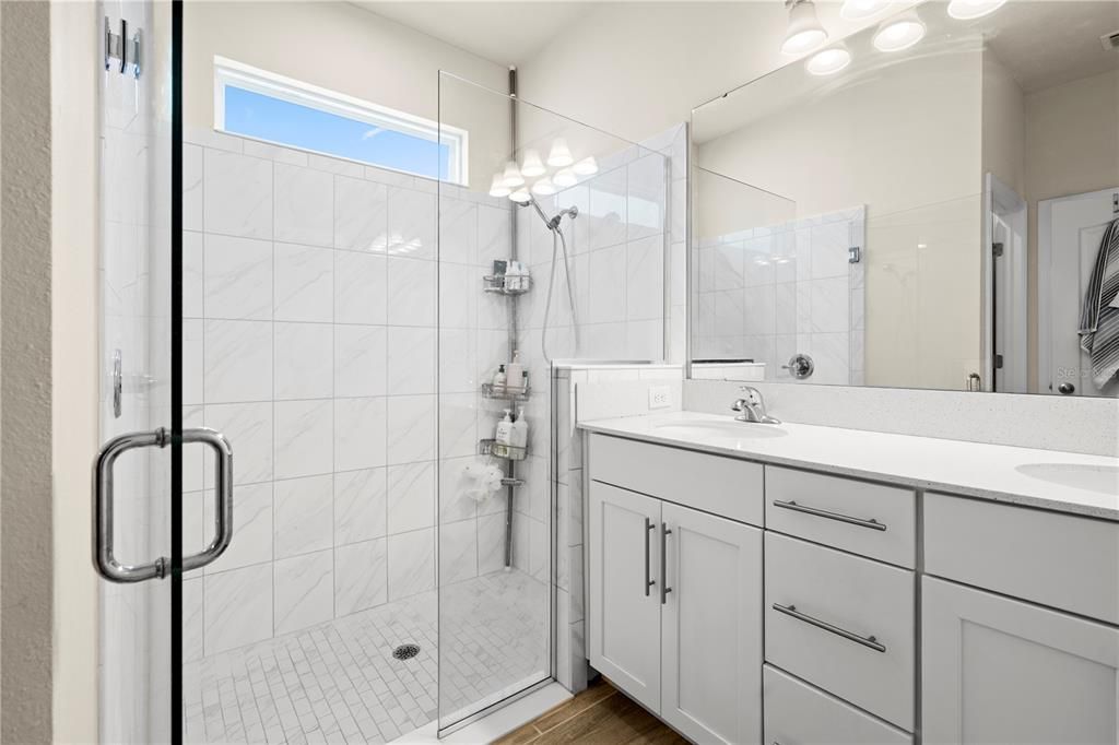 На продажу: $324,900 (3 спален, 2 ванн, 1509 Квадратных фут)