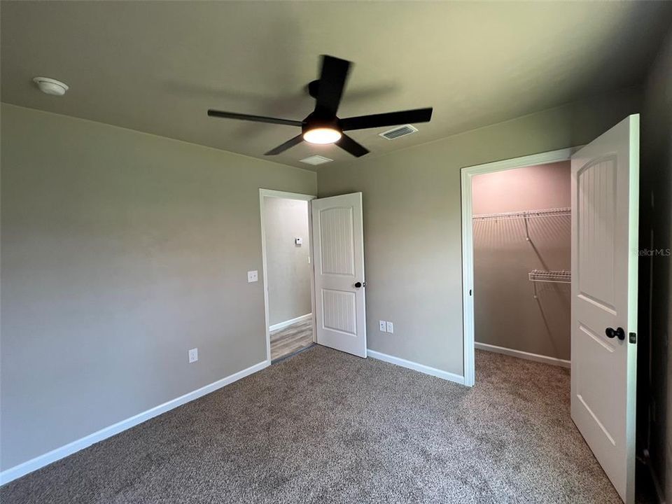 待售: $239,000 (3 贝兹, 2 浴室, 1138 平方英尺)