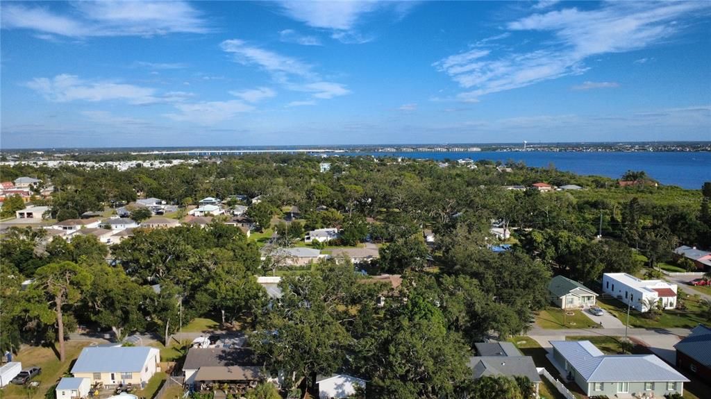 En Venta: $520,000 (3 camas, 3 baños, 2028 Pies cuadrados)