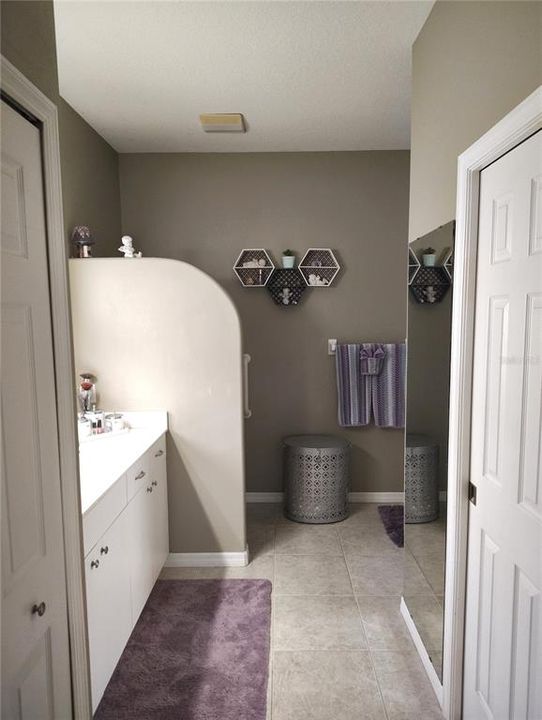 En Venta: $520,000 (3 camas, 3 baños, 2028 Pies cuadrados)