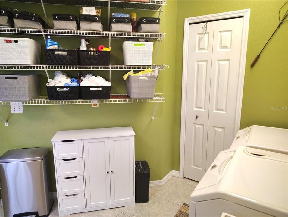 En Venta: $520,000 (3 camas, 3 baños, 2028 Pies cuadrados)