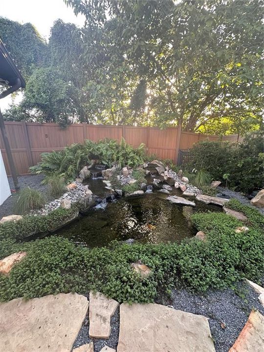 合同活跃: $1,295,000 (3 贝兹, 3 浴室, 3363 平方英尺)