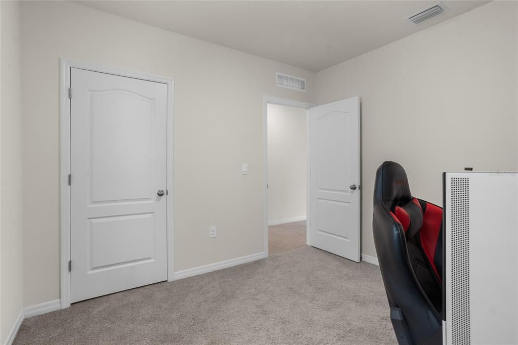 For Sale: $359,999 (3 beds, 2 baths, 1504 Square Feet)