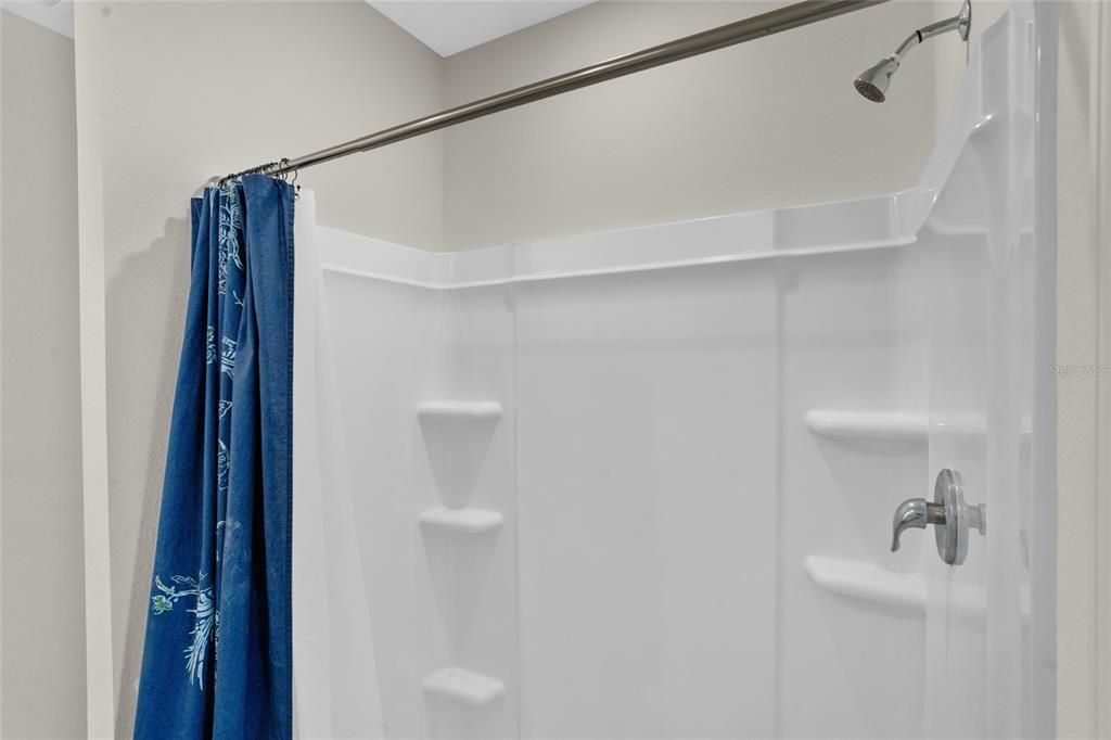 For Sale: $359,999 (3 beds, 2 baths, 1504 Square Feet)