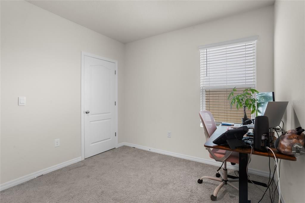 For Sale: $359,999 (3 beds, 2 baths, 1504 Square Feet)