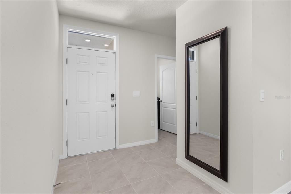 For Sale: $359,999 (3 beds, 2 baths, 1504 Square Feet)