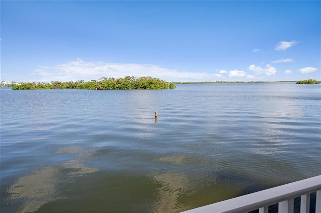 На продажу: $430,000 (2 спален, 2 ванн, 1248 Квадратных фут)