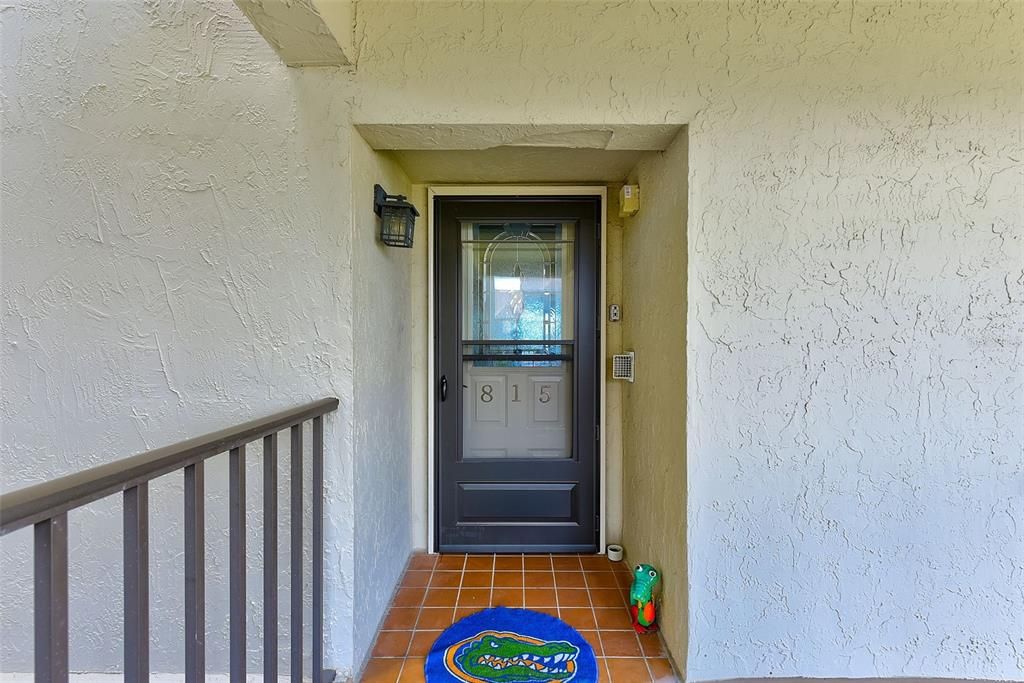 For Sale: $333,000 (2 beds, 2 baths, 1025 Square Feet)