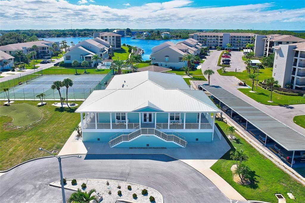 For Sale: $333,000 (2 beds, 2 baths, 1025 Square Feet)