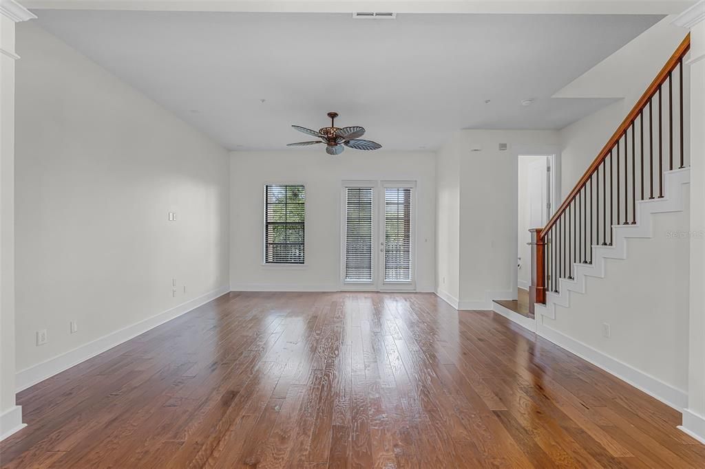 待售: $679,000 (3 贝兹, 3 浴室, 2186 平方英尺)