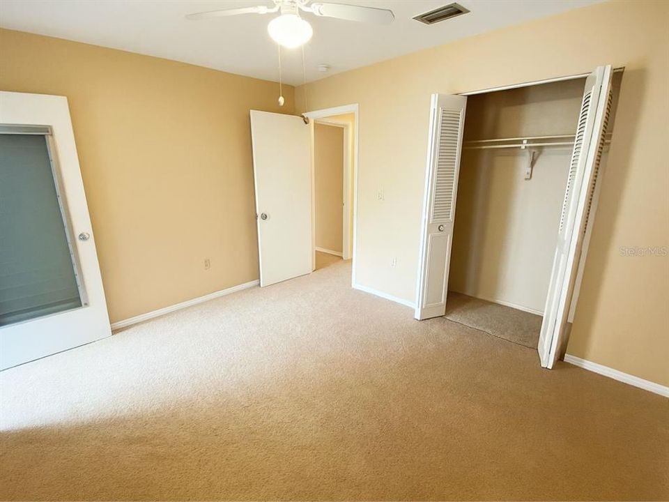 For Rent: $1,495 (2 beds, 1 baths, 874 Square Feet)