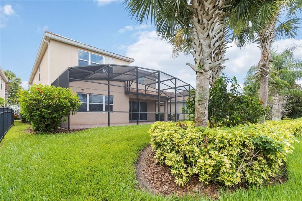 合同活跃: $928,000 (4 贝兹, 4 浴室, 4072 平方英尺)