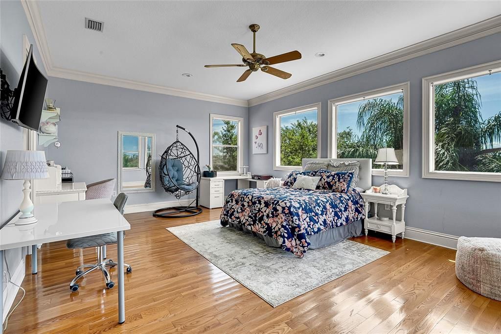 For Sale: $2,399,999 (5 beds, 5 baths, 5061 Square Feet)