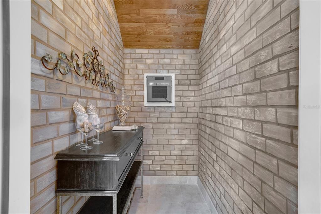 For Sale: $2,399,999 (5 beds, 5 baths, 5061 Square Feet)