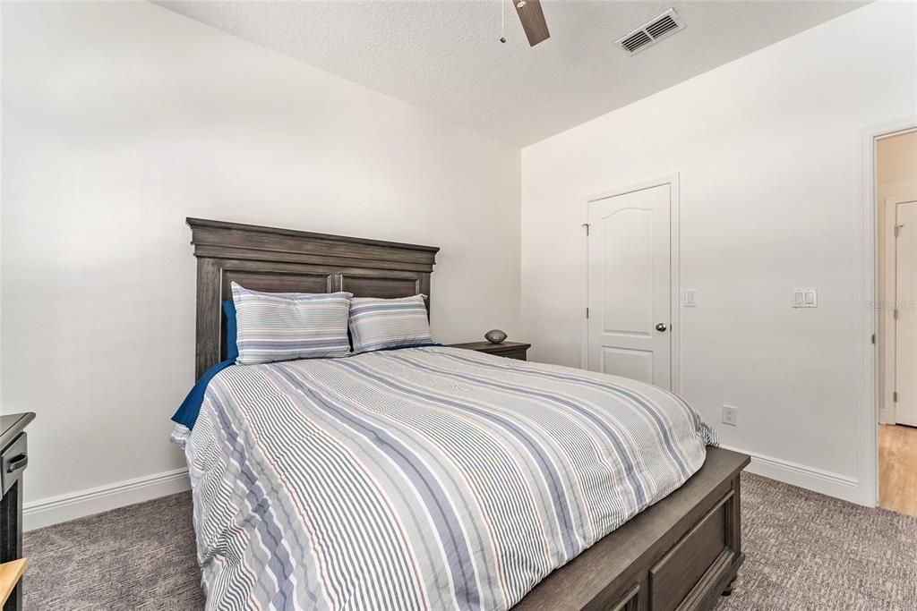 В аренду: $3,850 (4 спален, 3 ванн, 2251 Квадратных фут)