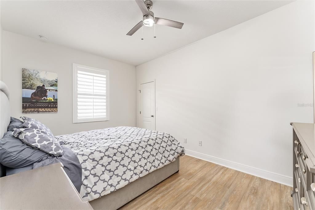 В аренду: $3,850 (4 спален, 3 ванн, 2251 Квадратных фут)