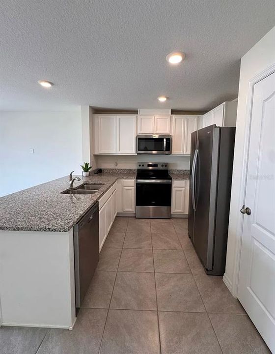 En Renta: $2,000 (3 camas, 2 baños, 1463 Pies cuadrados)