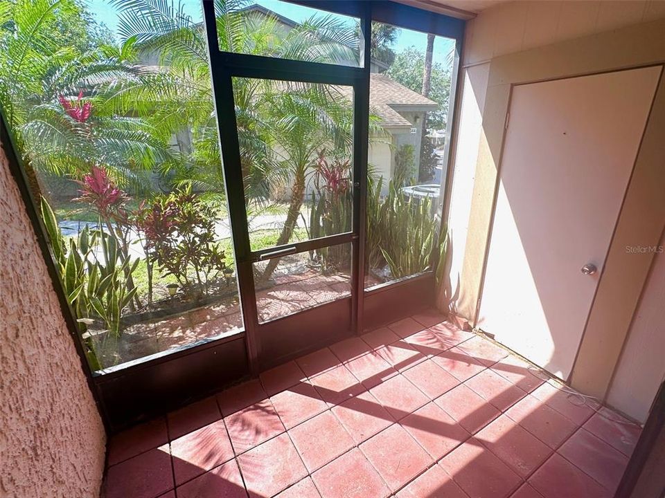 Activo con contrato: $94,900 (1 camas, 1 baños, 678 Pies cuadrados)