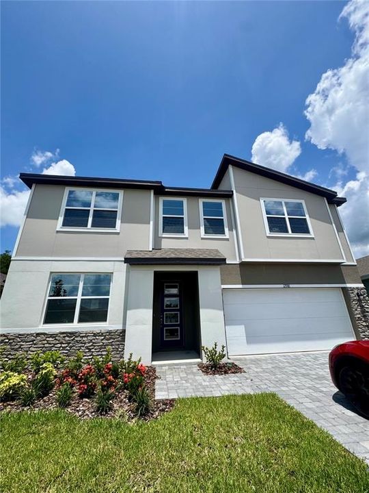 最近售出: $729,679 (5 贝兹, 3 浴室, 3086 平方英尺)