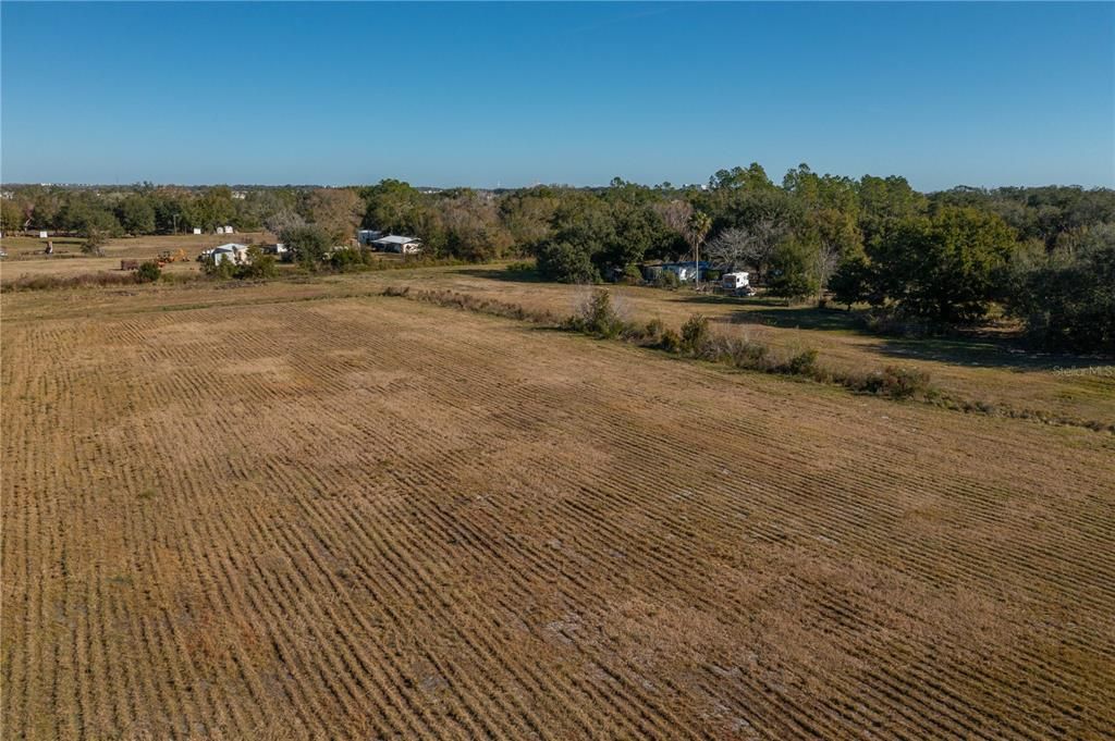 待售: $1,200,000 (23.88 acres)