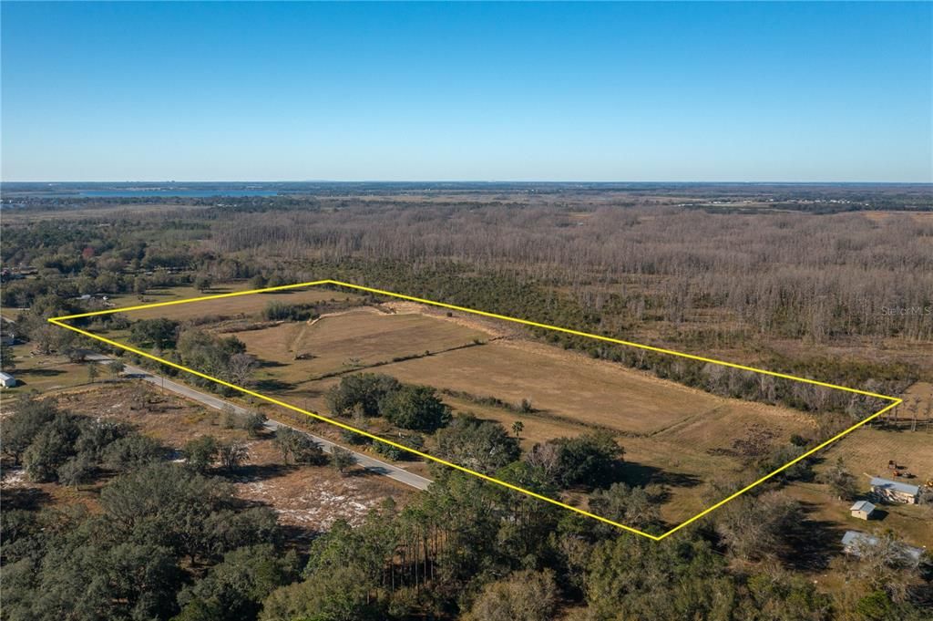 待售: $1,200,000 (23.88 acres)