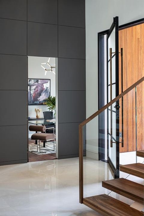 На продажу: $5,450,000 (5 спален, 5 ванн, 5164 Квадратных фут)