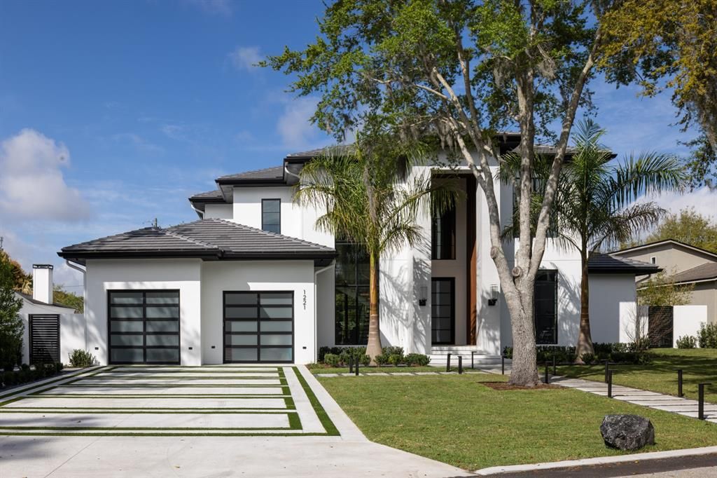 На продажу: $5,450,000 (5 спален, 5 ванн, 5164 Квадратных фут)