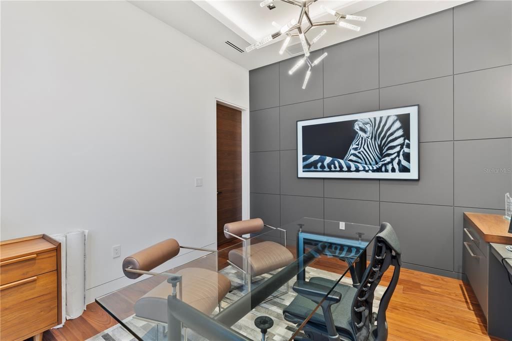 На продажу: $5,450,000 (5 спален, 5 ванн, 5164 Квадратных фут)