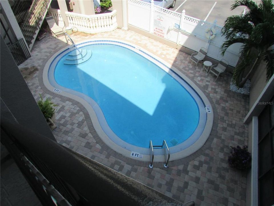 出租: $2,200 (2 贝兹, 2 浴室, 1200 平方英尺)