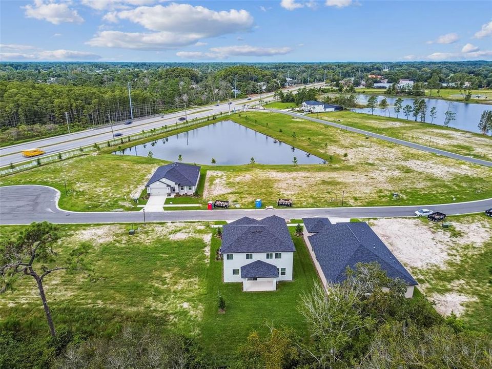 Activo con contrato: $653,990 (5 camas, 3 baños, 2732 Pies cuadrados)