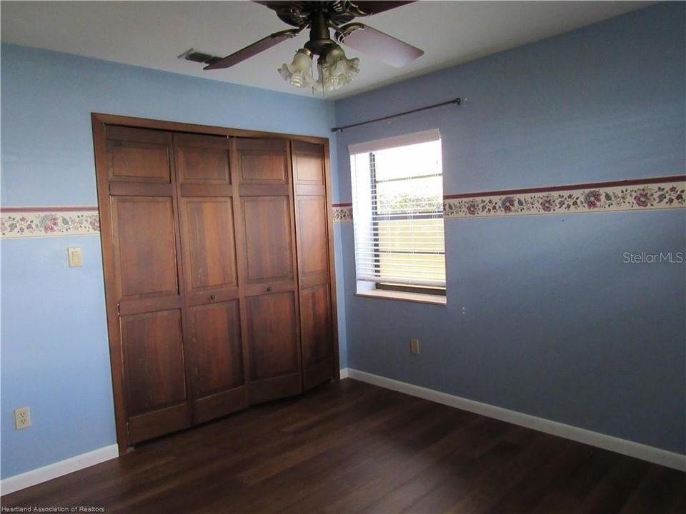 For Sale: $769,500 (3 beds, 3 baths, 2319 Square Feet)