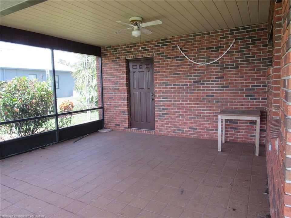 For Sale: $769,500 (3 beds, 3 baths, 2319 Square Feet)