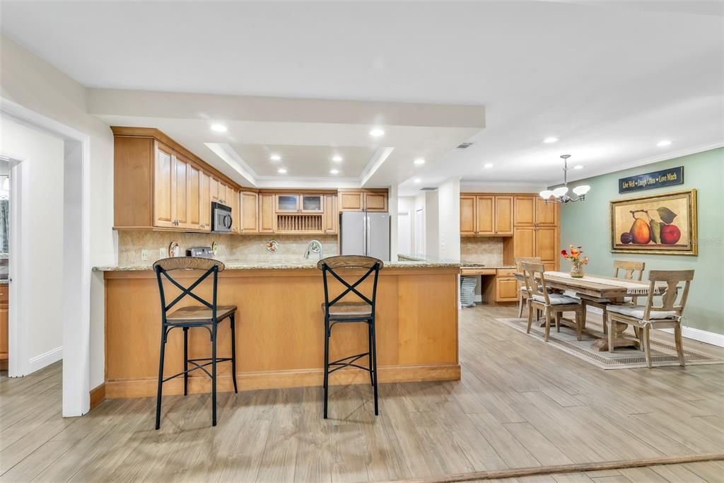 Active With Contract: $849,900 (4 beds, 3 baths, 2662 Square Feet)