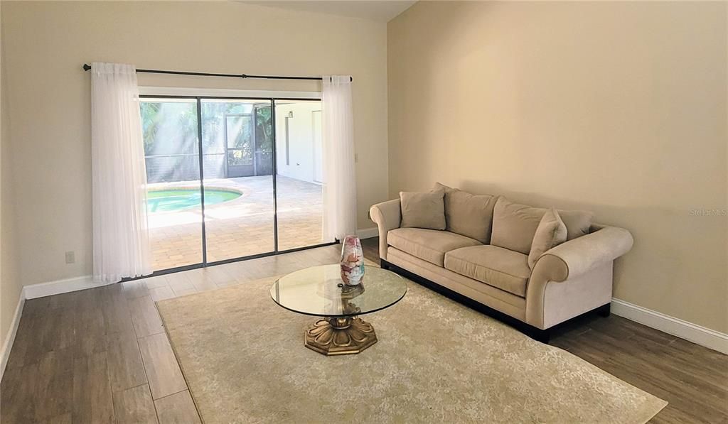 Active With Contract: $849,900 (4 beds, 3 baths, 2662 Square Feet)