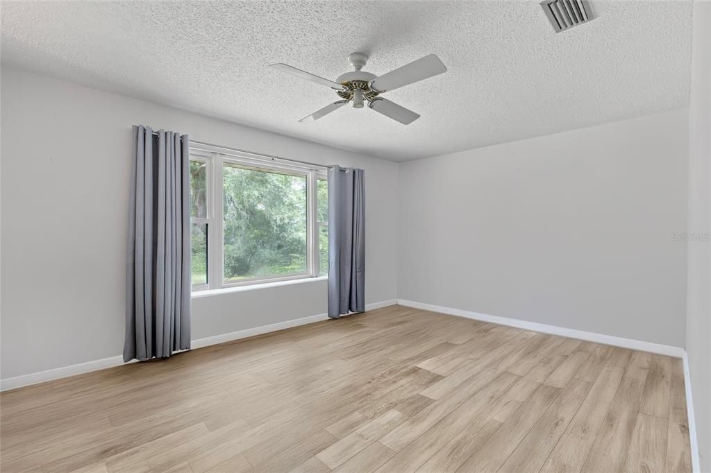 待售: $472,000 (3 贝兹, 2 浴室, 1753 平方英尺)