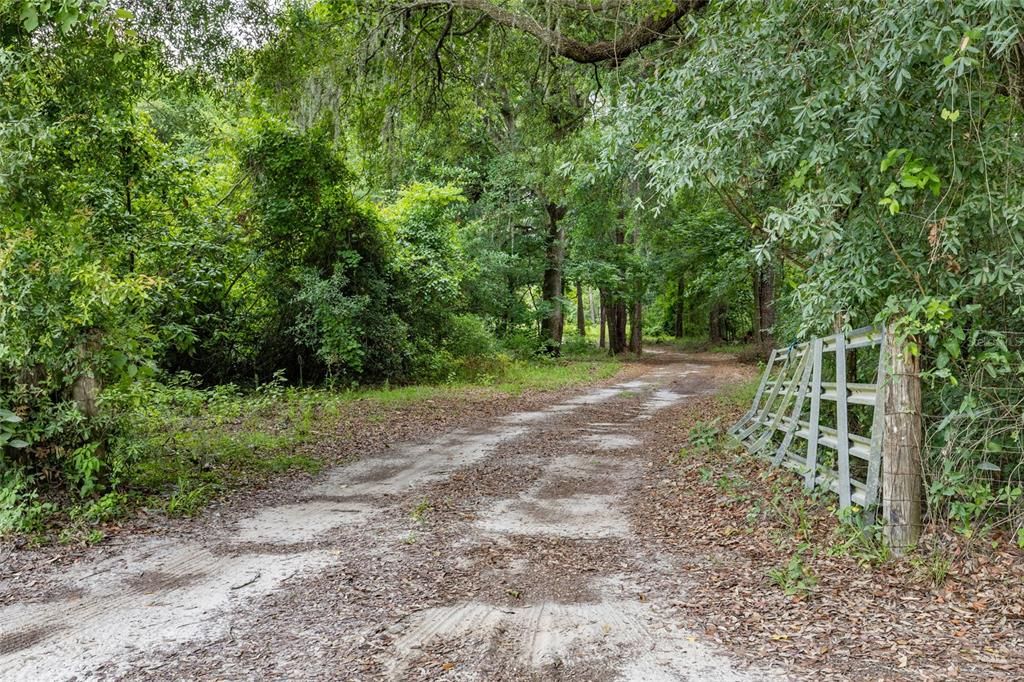 待售: $472,000 (3 贝兹, 2 浴室, 1753 平方英尺)