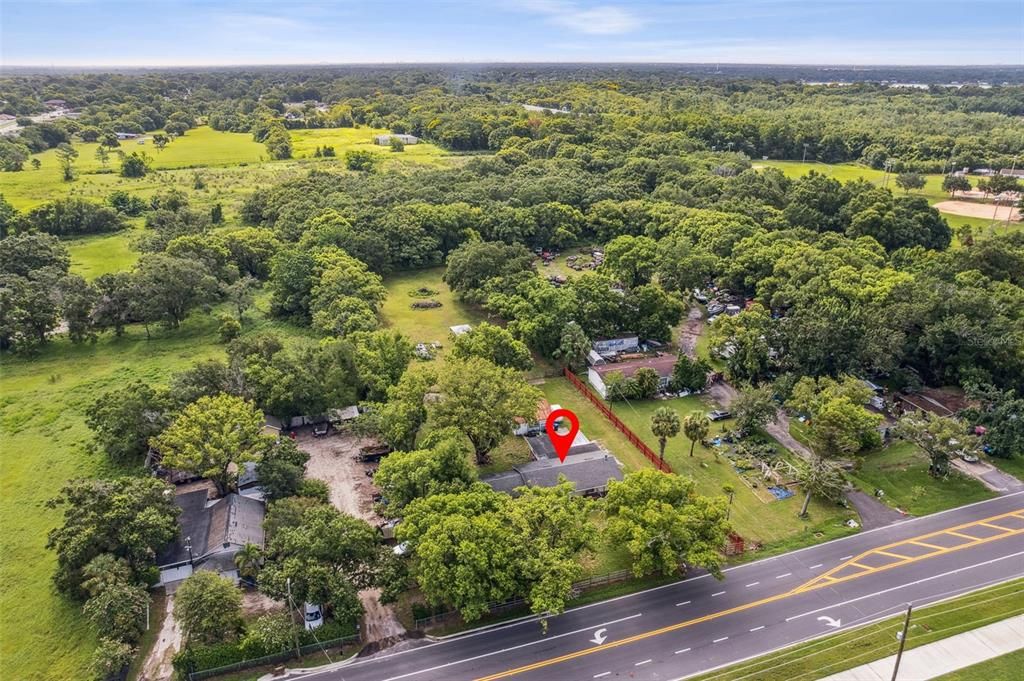 For Sale: $1,000,000 (3 beds, 2 baths, 1676 Square Feet)