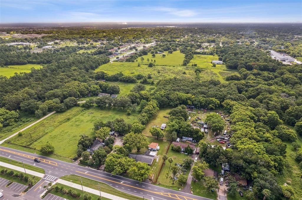 For Sale: $1,000,000 (3 beds, 2 baths, 1676 Square Feet)