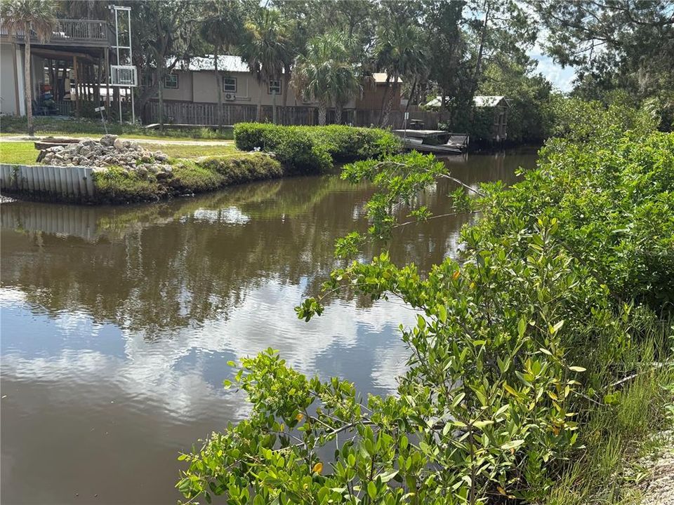 En Venta: $140,000 (0.23 acres)