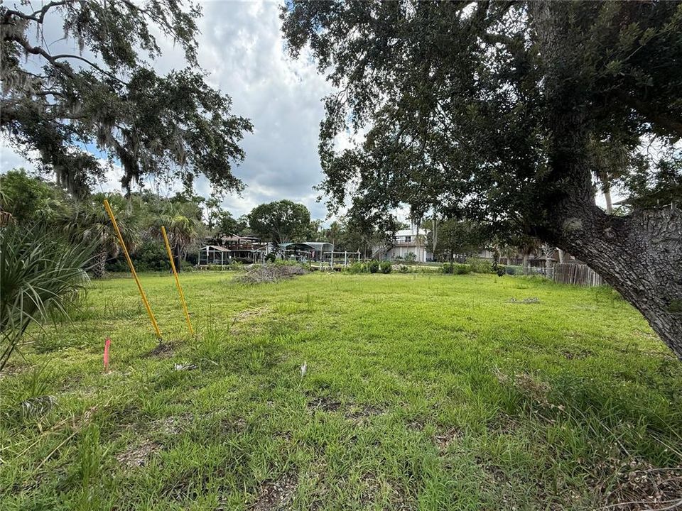 En Venta: $140,000 (0.23 acres)