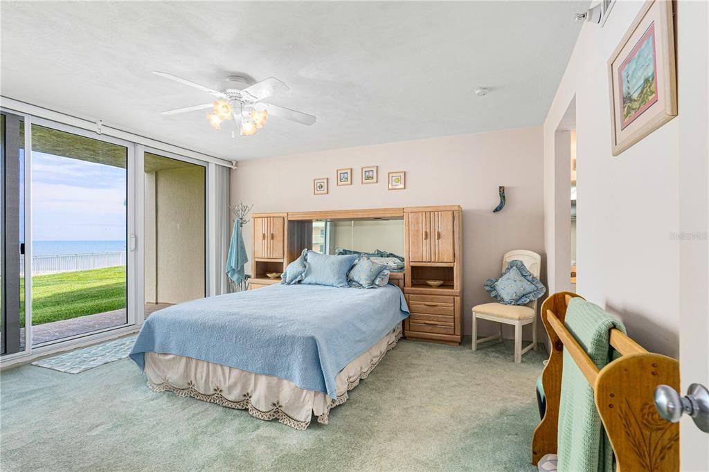 待售: $449,000 (2 贝兹, 2 浴室, 1380 平方英尺)