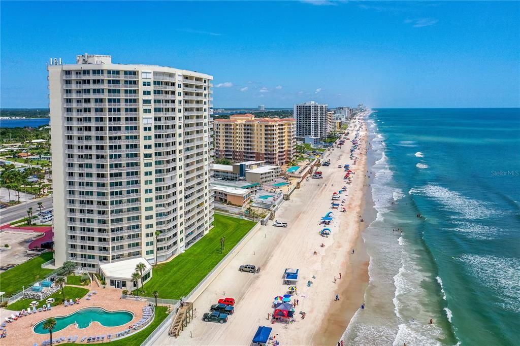 待售: $449,000 (2 贝兹, 2 浴室, 1380 平方英尺)