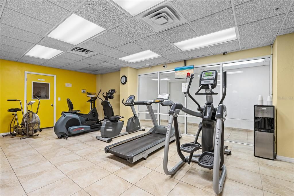 待售: $449,000 (2 贝兹, 2 浴室, 1380 平方英尺)