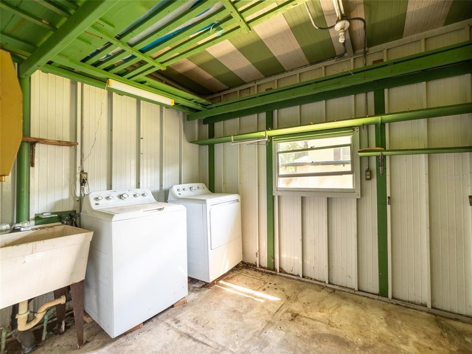 На продажу: $80,000 (2 спален, 2 ванн, 957 Квадратных фут)